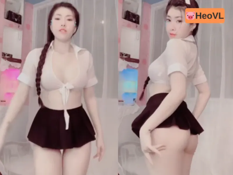 Tôi ước cặp mông em đặt lên con cò của tôi